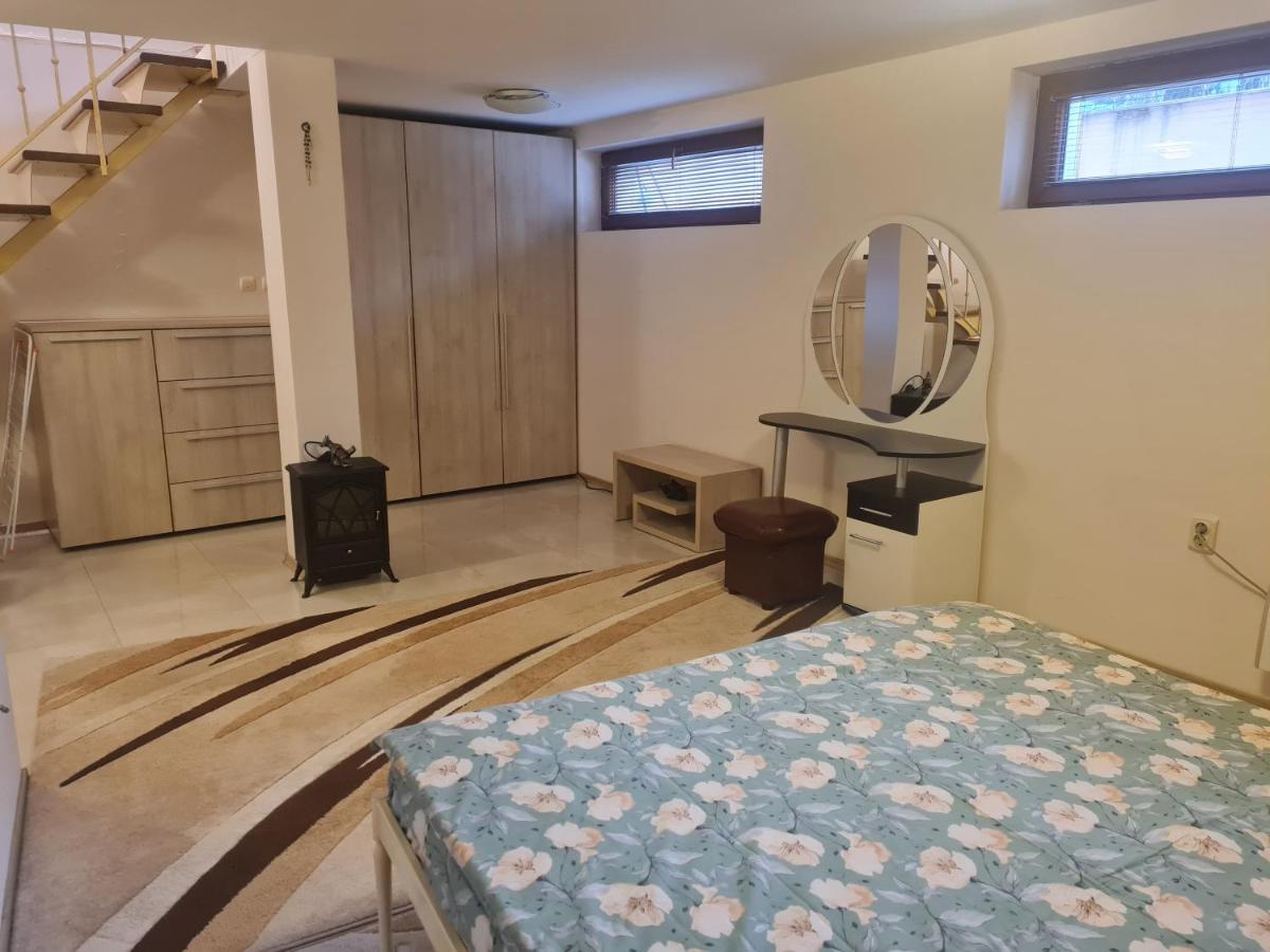 Aпартамент Момина Сълза Apartment ฮิซาเรีย ภายนอก รูปภาพ